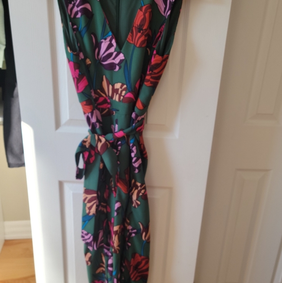 Icone Simons Belted Jumpsuit - Picture 1 of 5